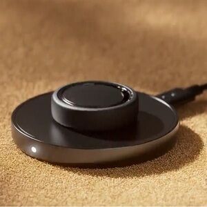 Oura ring charger